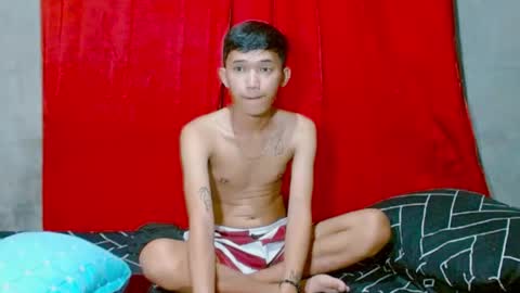 JohnXxx online show from 04/01/26, 04:57