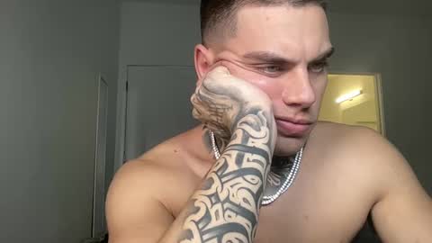 JAXX online show from 09/19/25, 06:15