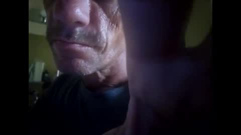 Snapshot of johnbradleythe2nd chatting on 09/25/25, 08:18 johnbradleythe2nd online show from 09/25/25, 08:18