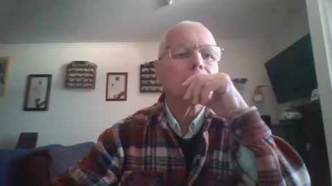 Snapshot of johndesnudado chatting on 04/18/26, 10:52 johndesnudado online show from 04/18/26, 10:52