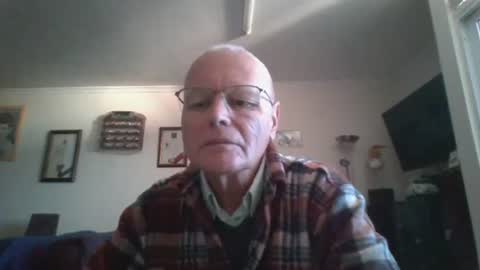 Snapshot of johndesnudado chatting on 04/26/26, 10:02 johndesnudado online show from 04/26/26, 10:02