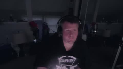 johnfernandez784 online show from 06/23/26, 09:40