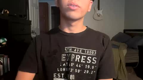 Snapshot of johnj188 chatting on 10/08/25, 09:34 johnj188 online show from 10/08/25, 09:34