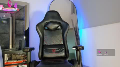 johnjaguar  online show from 04/22/26, 10:06