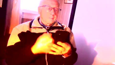 Snapshot of johnjohn6226623 chatting on 01/05/25, 02:30 johnjohn6226 online show from 01/05/25, 02:30