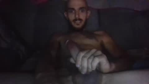 Snapshot of johnjones585121 chatting on 10/09/25, 01:47 johnjones585121 online show from 10/09/25, 01:47