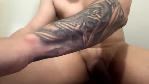 Snapshot of johnjow10 chatting on 10/30/25, 12:45 JOHN online show from 10/30/25, 12:45