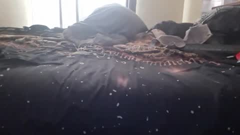 Snapshot of johnkango2 chatting on 10/15/25, 11:10 johnkango2 online show from 10/15/25, 11:10