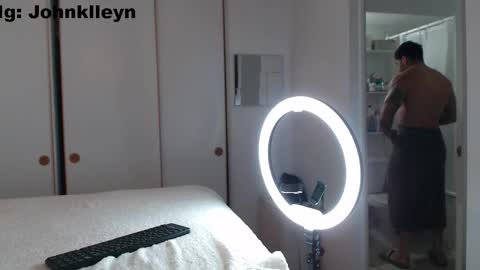 john online show from 03/25/26, 05:52