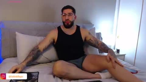 Snapshot of johnklleyn chatting on 07/15/26, 08:36 john online show from 07/15/26, 08:36