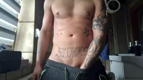 johnlong25cm online show from 12/18/24, 11:56