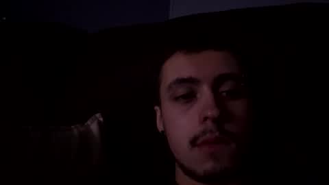 johnny981047 online show from 05/01/26, 11:48