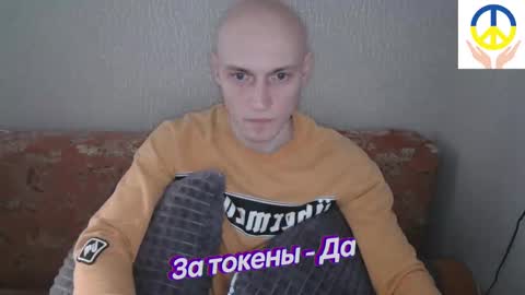 Snapshot of johnny_positive chatting on 02/14/25, 02:23 Johnny online show from 02/14/25, 02:23