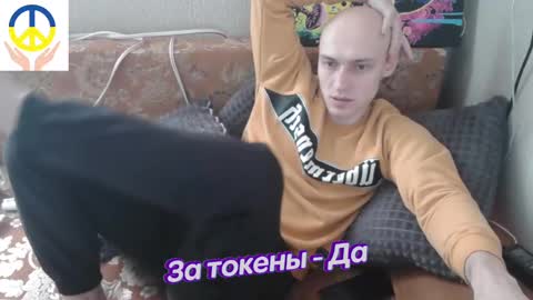 Snapshot of johnny_positive chatting on 02/17/25, 12:05 Johnny online show from 02/17/25, 12:05