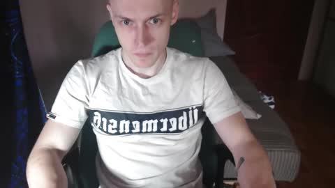 Snapshot of johnny_positive chatting on 10/07/25, 07:49 Johnny online show from 10/07/25, 07:49