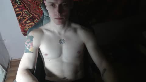 Snapshot of johnny_positive chatting on 11/05/25, 04:29 Johnny online show from 11/05/25, 04:29