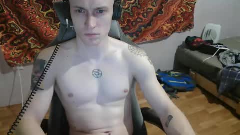 Snapshot of johnny_positive chatting on 11/07/25, 05:35 Johnny online show from 11/07/25, 05:35