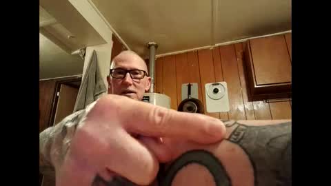 Snapshot of johnnyanubis chatting on 03/04/26, 12:38 Master online show from 03/04/26, 12:38