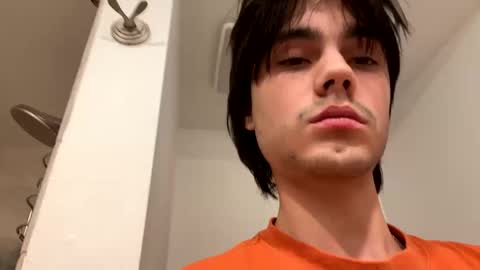 johnnybigd2005 online show from 12/31/24, 03:01