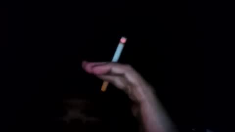 Snapshot of johnnycoc69 chatting on 12/17/25, 07:25 johnnycoc69 online show from 12/17/25, 07:25