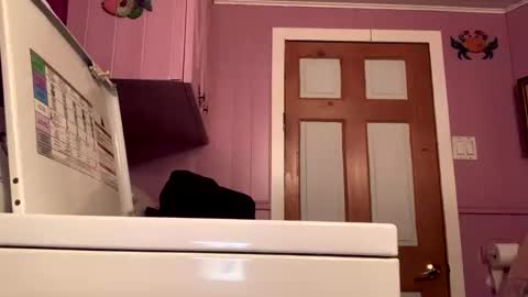 Snapshot of johnnyct36 chatting on 02/21/25, 02:50 johnnyct36 online show from 02/21/25, 02:50