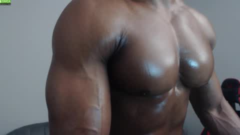 Snapshot of johnnydolce50 chatting on 12/03/25, 11:58 MASTER OF SUBS BETA SLAVES online show from 12/03/25, 11:58