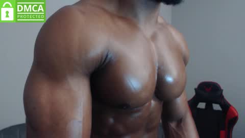 Snapshot of johnnydolce50 chatting on 12/21/25, 09:33 MASTER OF SUBS BETA SLAVES online show from 12/21/25, 09:33