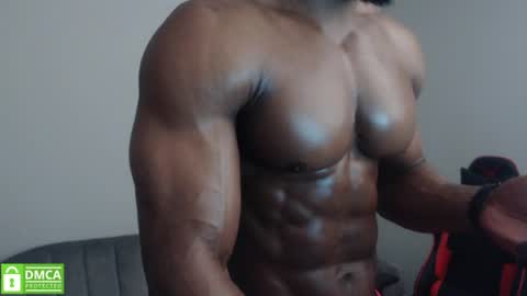 Snapshot of johnnydolce50 chatting on 07/02/26, 06:03 MASTER OF SUBS BETA SLAVES online show from 07/02/26, 06:03