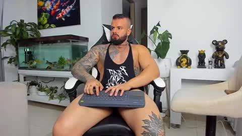 JOHNNY online show from 09/16/25, 12:22