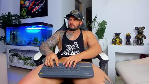 JOHNNY online show from 09/29/25, 11:42