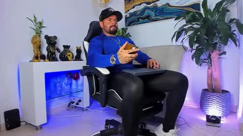 JOHNNY online show from 01/16/26, 12:25