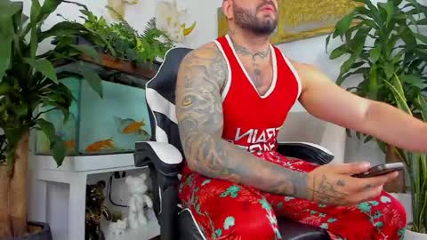 Snapshot of johnnygrayson_ chatting on 04/18/26, 03:16 JOHNNY online show from 04/18/26, 03:16