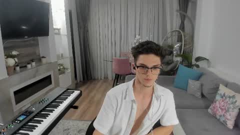 Johnny k. online show from 08/04/26, 06:43