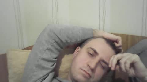 Snapshot of johnoreon chatting on 12/05/24, 06:11 johnoreon online show from 12/05/24, 06:11