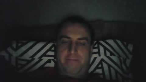 Snapshot of johnoreon chatting on 01/16/25, 01:14 johnoreon online show from 01/16/25, 01:14