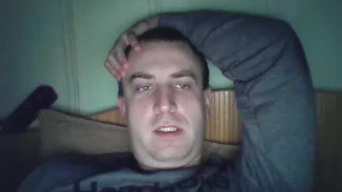 Snapshot of johnoreon chatting on 01/31/25, 07:29 johnoreon online show from 01/31/25, 07:29