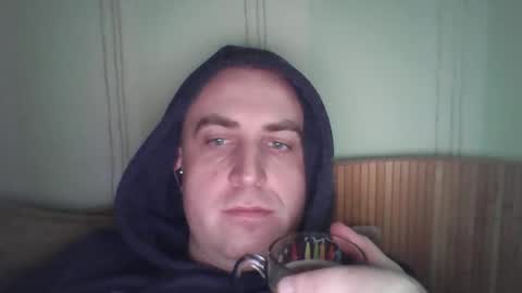 Snapshot of johnoreon chatting on 02/24/25, 10:26 johnoreon online show from 02/24/25, 10:26