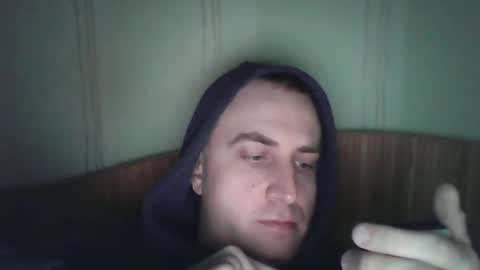 Snapshot of johnoreon chatting on 03/04/25, 12:22 johnoreon online show from 03/04/25, 12:22