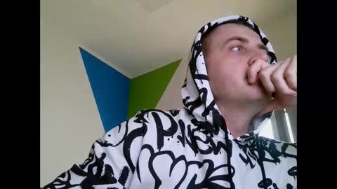 Snapshot of johnoreon chatting on 03/09/25, 01:04 johnoreon online show from 03/09/25, 01:04