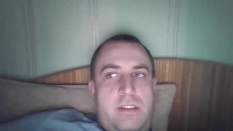 Snapshot of johnoreon chatting on 09/30/25, 07:13 johnoreon online show from 09/30/25, 07:13