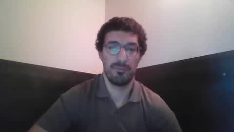 Snapshot of johnparis7575 chatting on 05/12/26, 09:56 Johnfrench online show from 05/12/26, 09:56