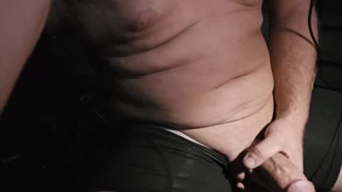 Snapshot of johnrobertsband1 chatting on 10/21/25, 03:29 johnrobertsband1 online show from 10/21/25, 03:29