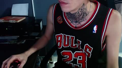 johnsonisaac94  online show from 12/07/24, 09:28