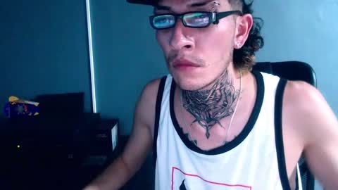 johnsonisaac94  online show from 12/15/24, 06:18