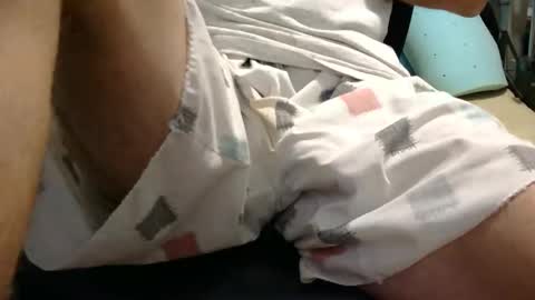 Snapshot of johnstrong699 chatting on 09/10/25, 12:38 johnstrong online show from 09/10/25, 12:38