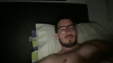 Snapshot of johnukber chatting on 01/01/25, 12:53 John Ukber online show from 01/01/25, 12:53