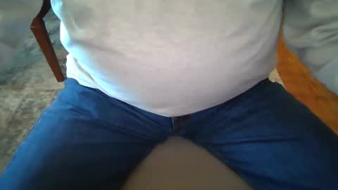 Snapshot of johnxxx549 chatting on 01/14/25, 02:00 johnxxx549 online show from 01/14/25, 02:00