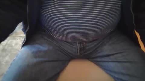 Snapshot of johnxxx549 chatting on 11/12/25, 08:41 johnxxx549 online show from 11/12/25, 08:41