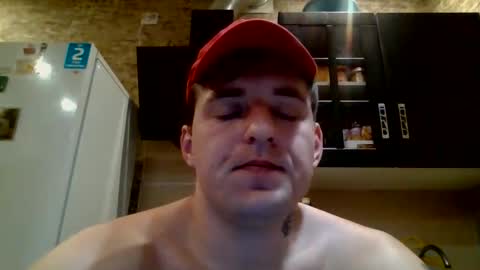 Snapshot of johny_hurdman27 chatting on 10/21/25, 03:02 johny27 online show from 10/21/25, 03:02