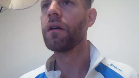 Snapshot of jojo19844 chatting on 09/30/25, 05:01 jojo19844 online show from 09/30/25, 05:01